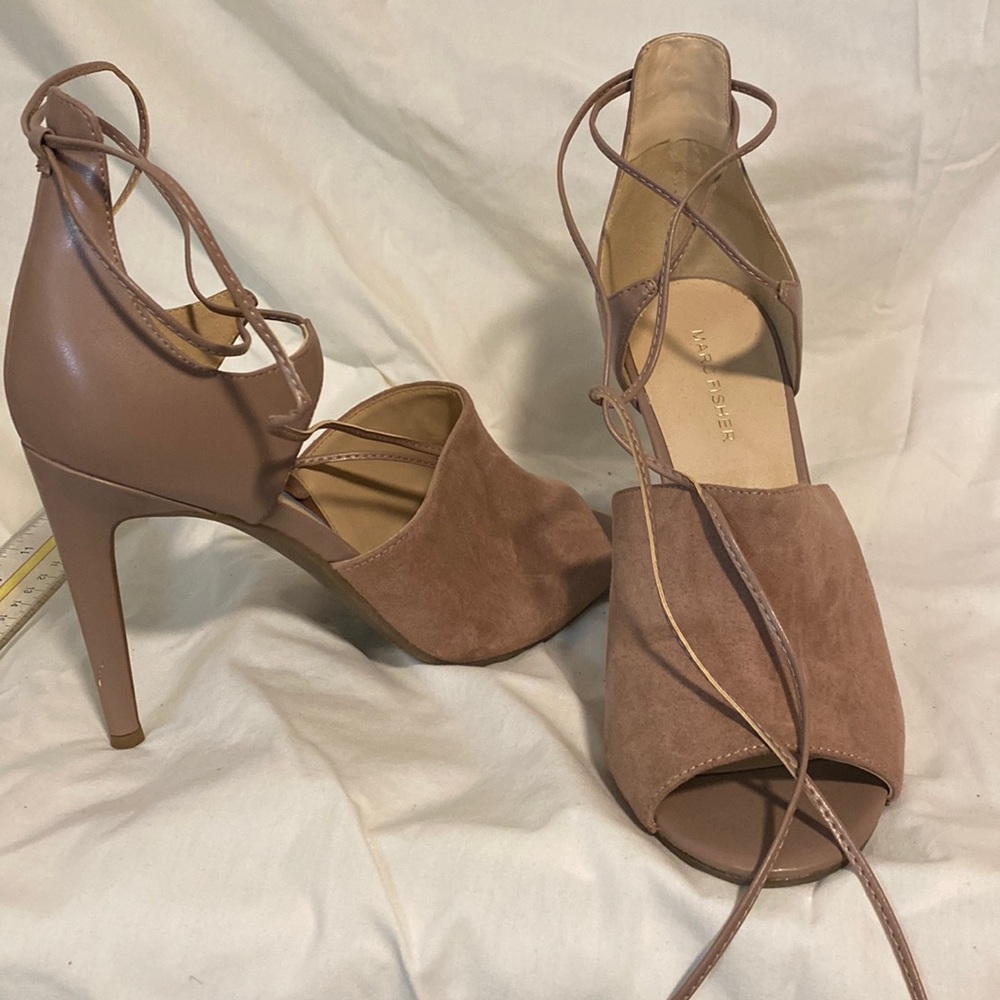 Women heels